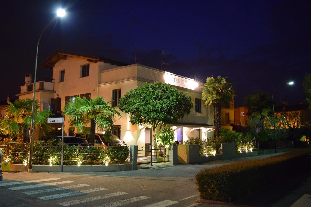 Hotel International Sirmione Exterior foto